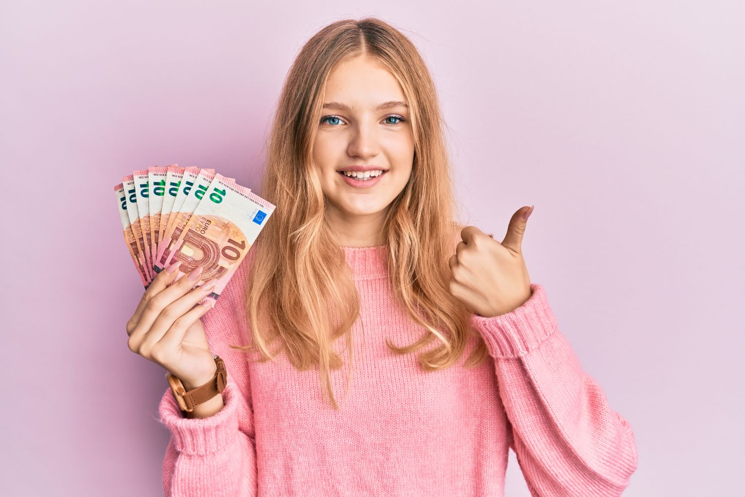 Clever sparen von Anfang an: So gelingt der Finanzstart für Jugendliche